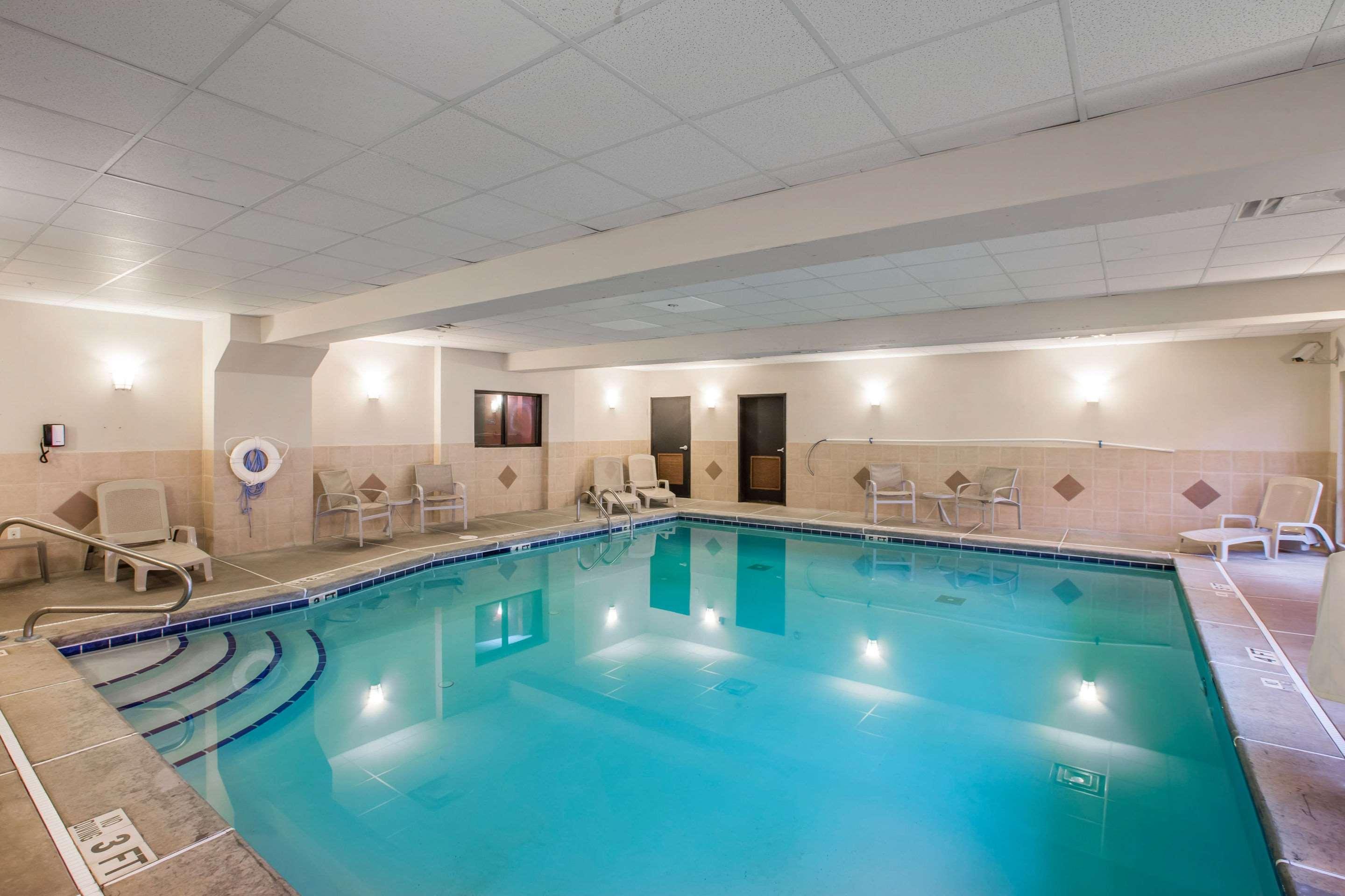 Comfort Suites Locust Grove Atlanta South Bagian luar foto
