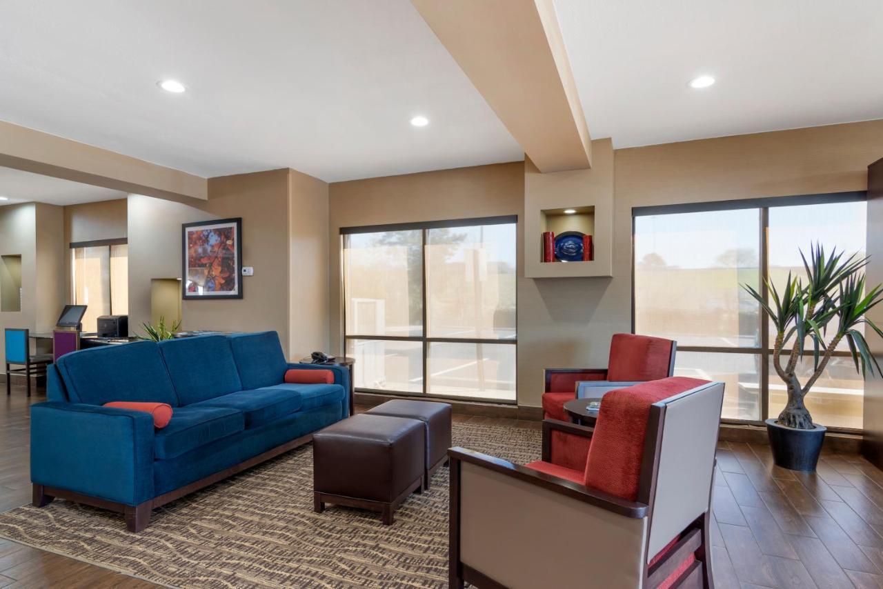 Comfort Suites Locust Grove Atlanta South Bagian luar foto